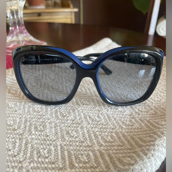 Oversized Gucci Sunglasses 3612s - Picture 1 of 9